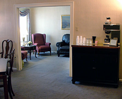 The lounge - Refreshment amenities